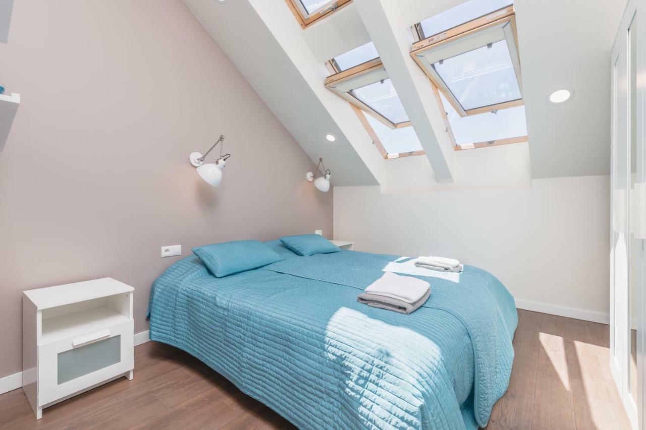 Cheerful Air Conditioned Apartment With Mezzanine And Parking - Old Town Cracovia Exterior foto