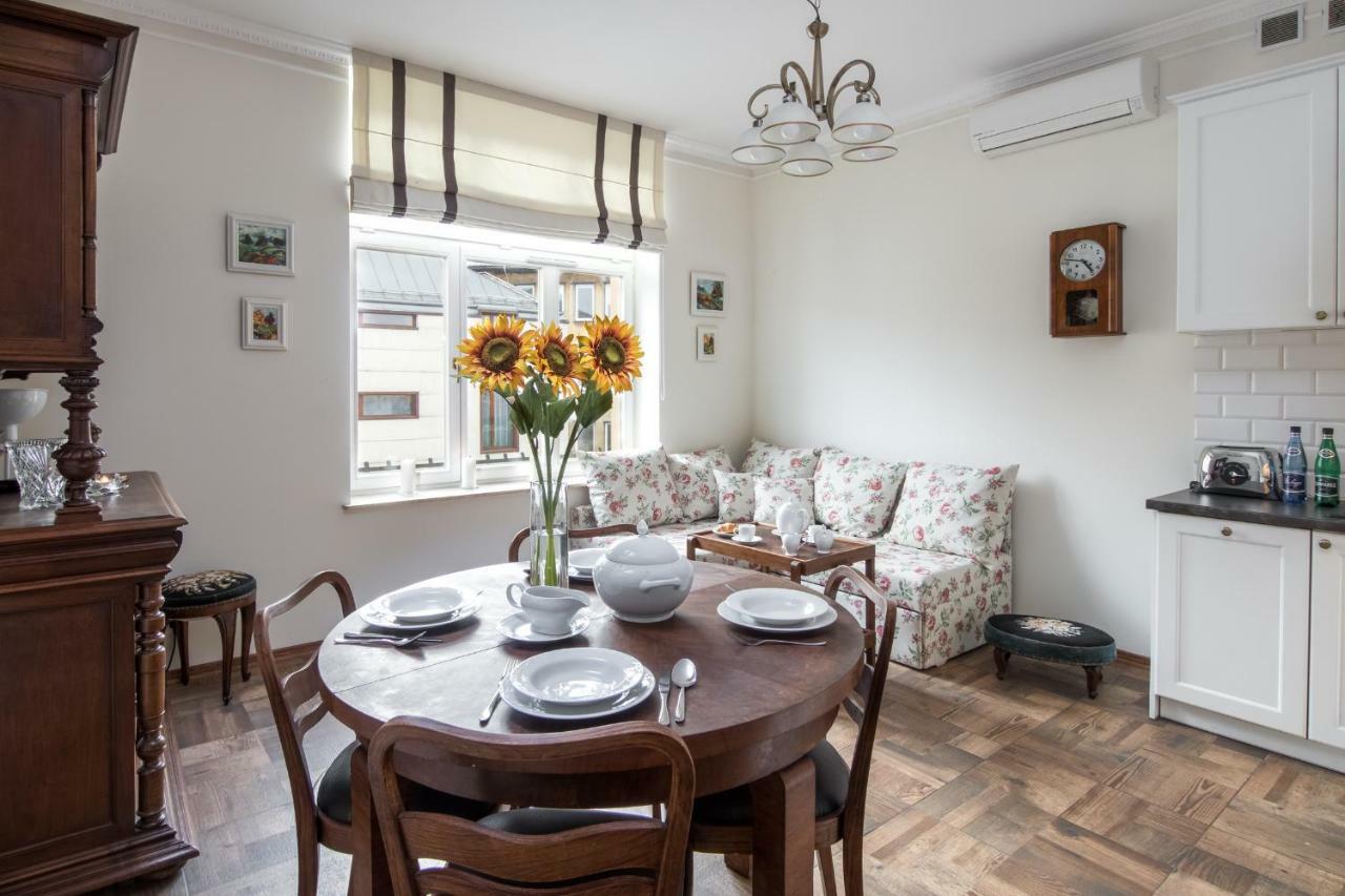 Cheerful Air Conditioned Apartment With Mezzanine And Parking - Old Town Cracovia Exterior foto