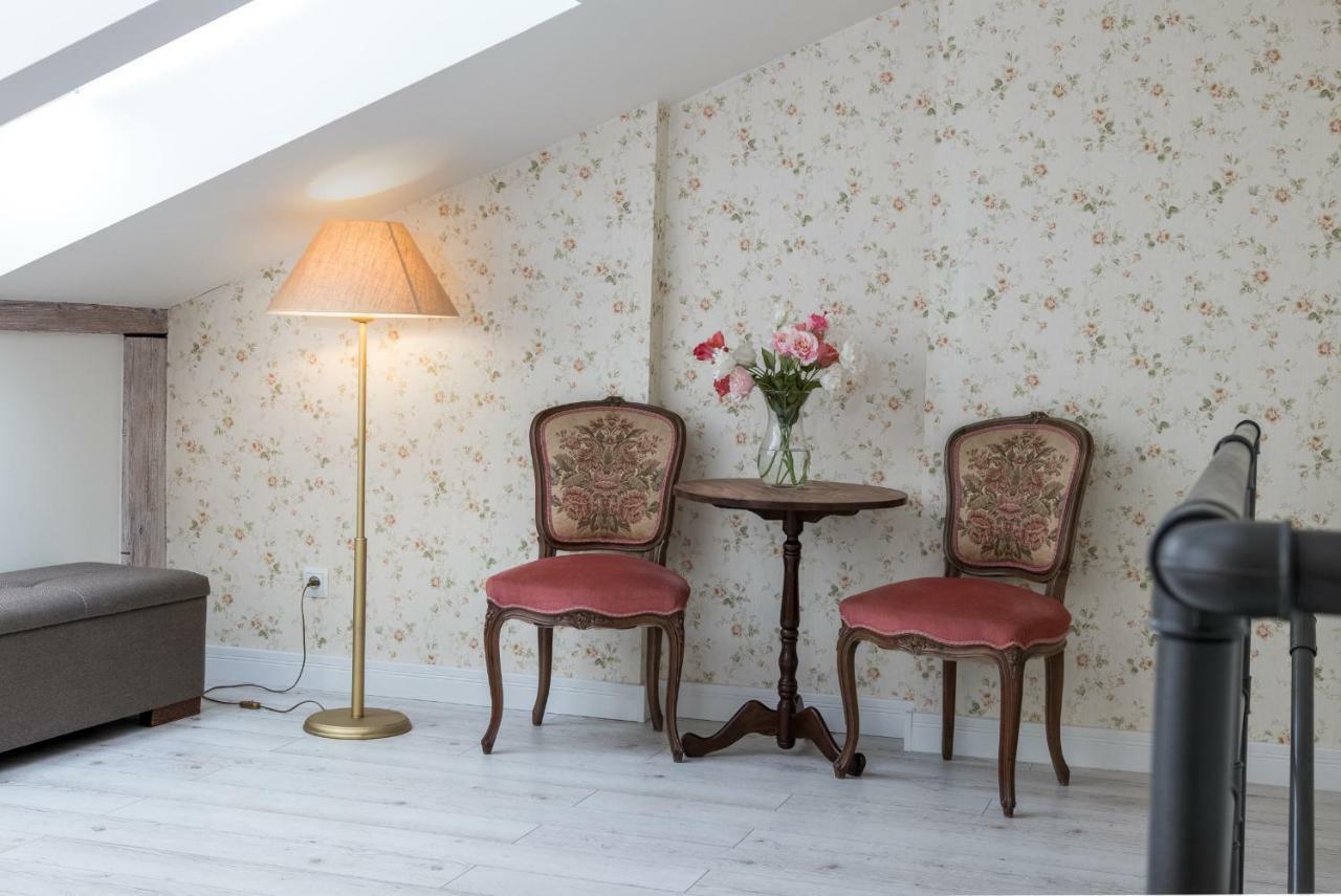 Cheerful Air Conditioned Apartment With Mezzanine And Parking - Old Town Cracovia Exterior foto