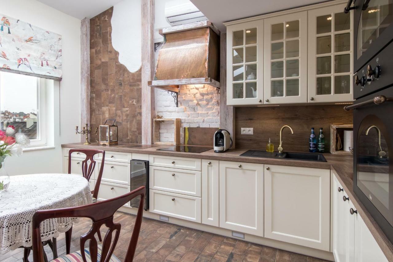 Cheerful Air Conditioned Apartment With Mezzanine And Parking - Old Town Cracovia Exterior foto
