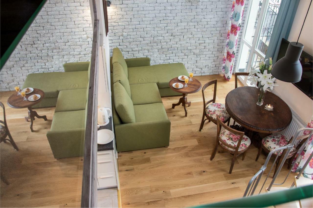 Cheerful Air Conditioned Apartment With Mezzanine And Parking - Old Town Cracovia Exterior foto